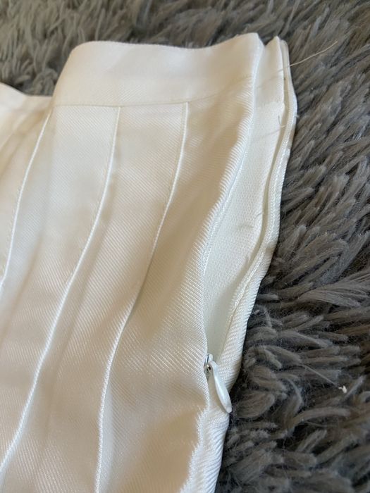 спідниця біла, штани кльош з bershka