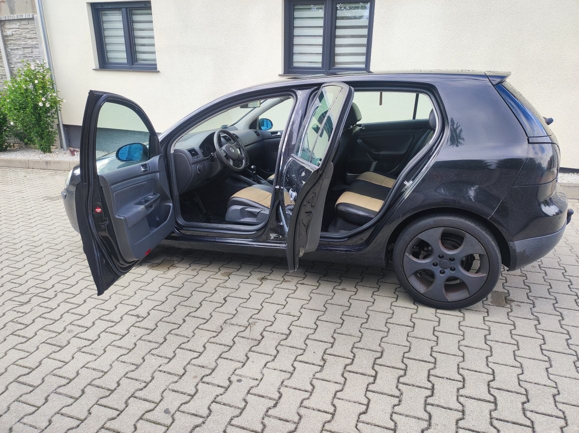 VW Golf 5 1.6 MPI Styl GTI w świetnym stanie hak faktura wysyłka