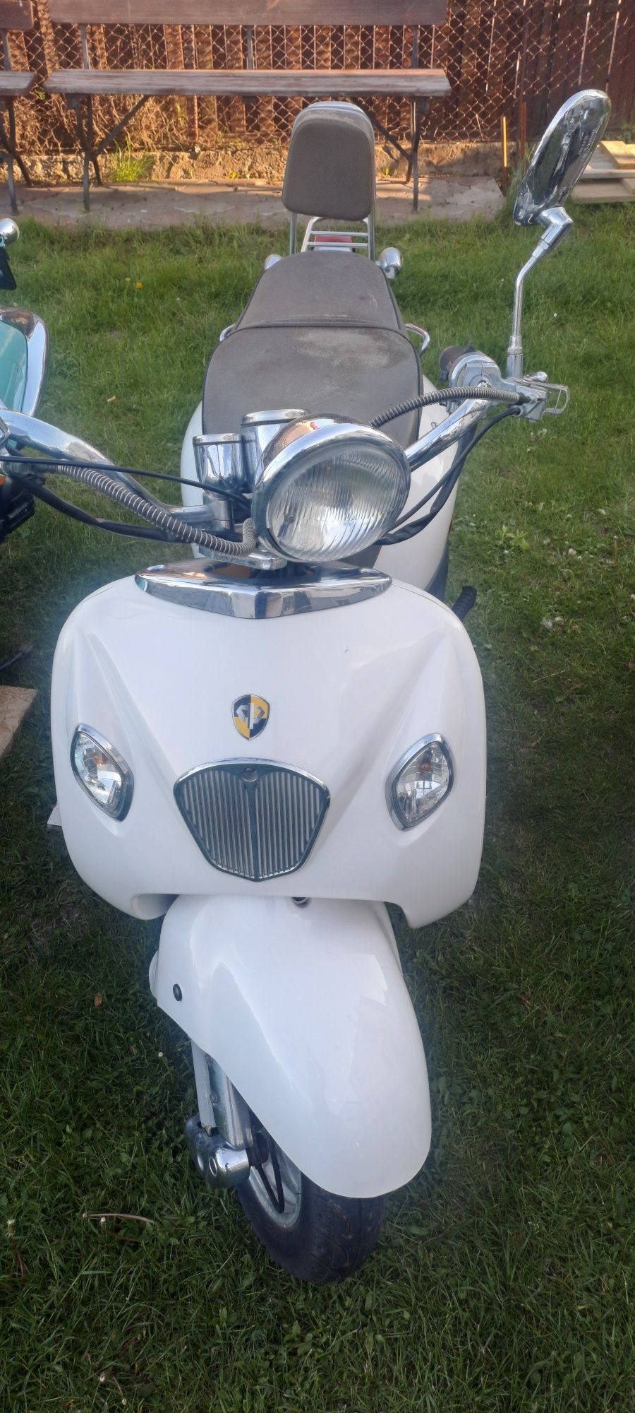 Skuter Retro 4T zarejestrowany