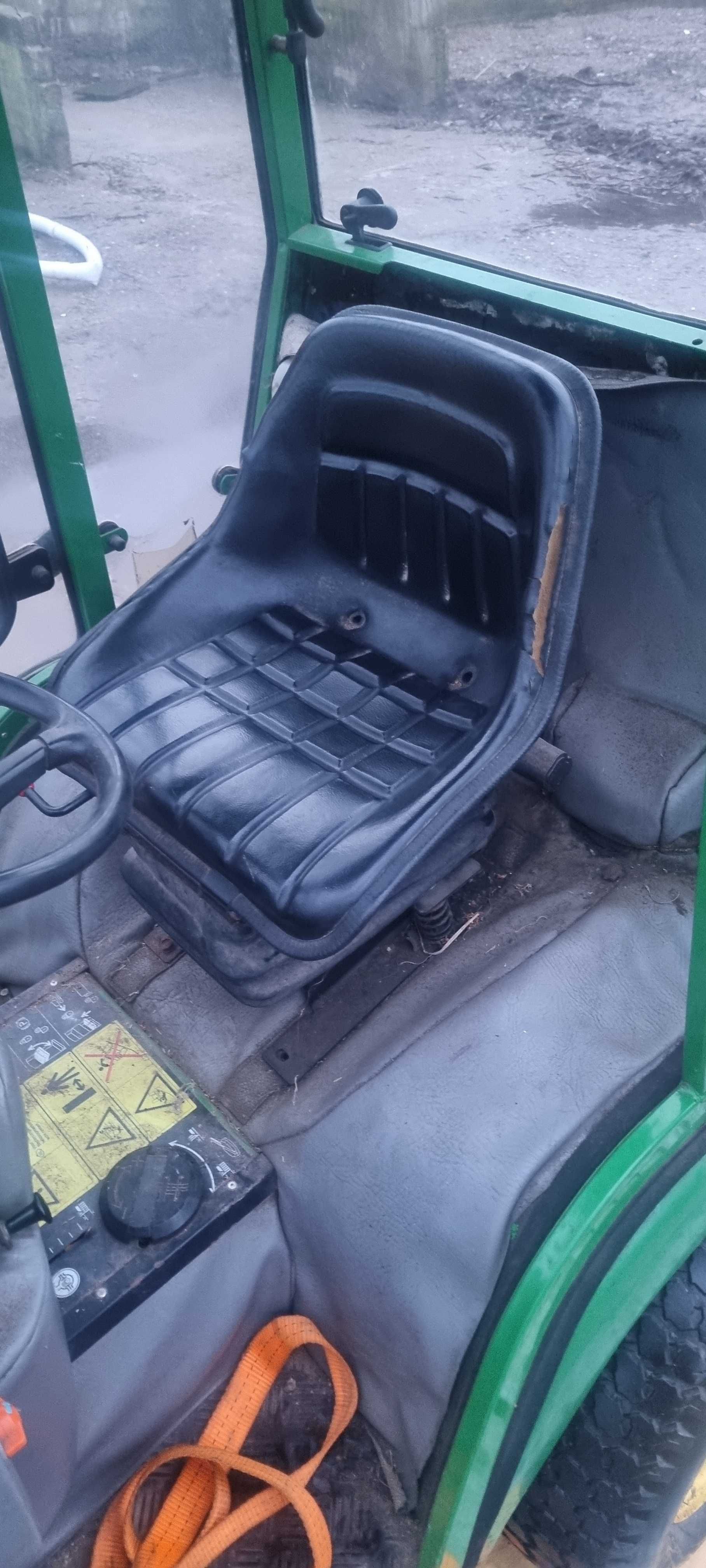 Traktorek komunalny John Deere 455