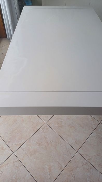Mesa branco lacado