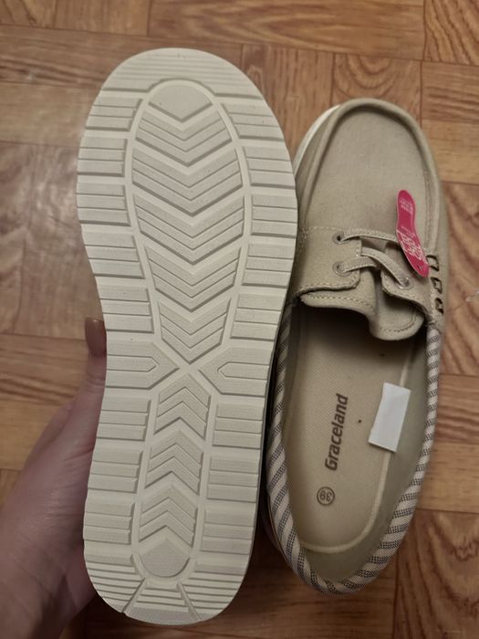 Мокасины лоферы новые размер 39