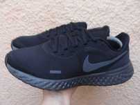 43/27.5 см Nike revolution кроссовки беговые  оригинал отл.сост.