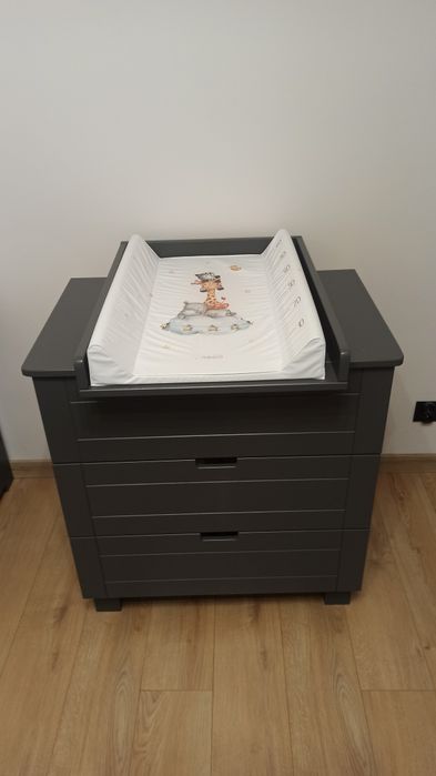 Składanie i montaż mebli