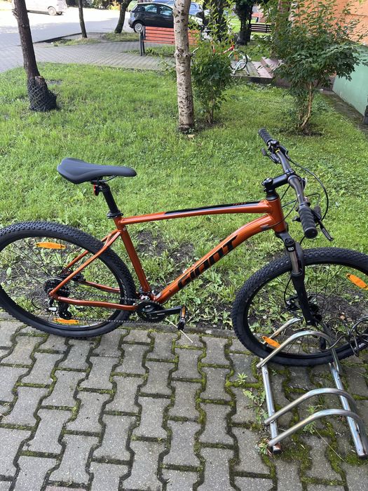 Giant talon 3 na części