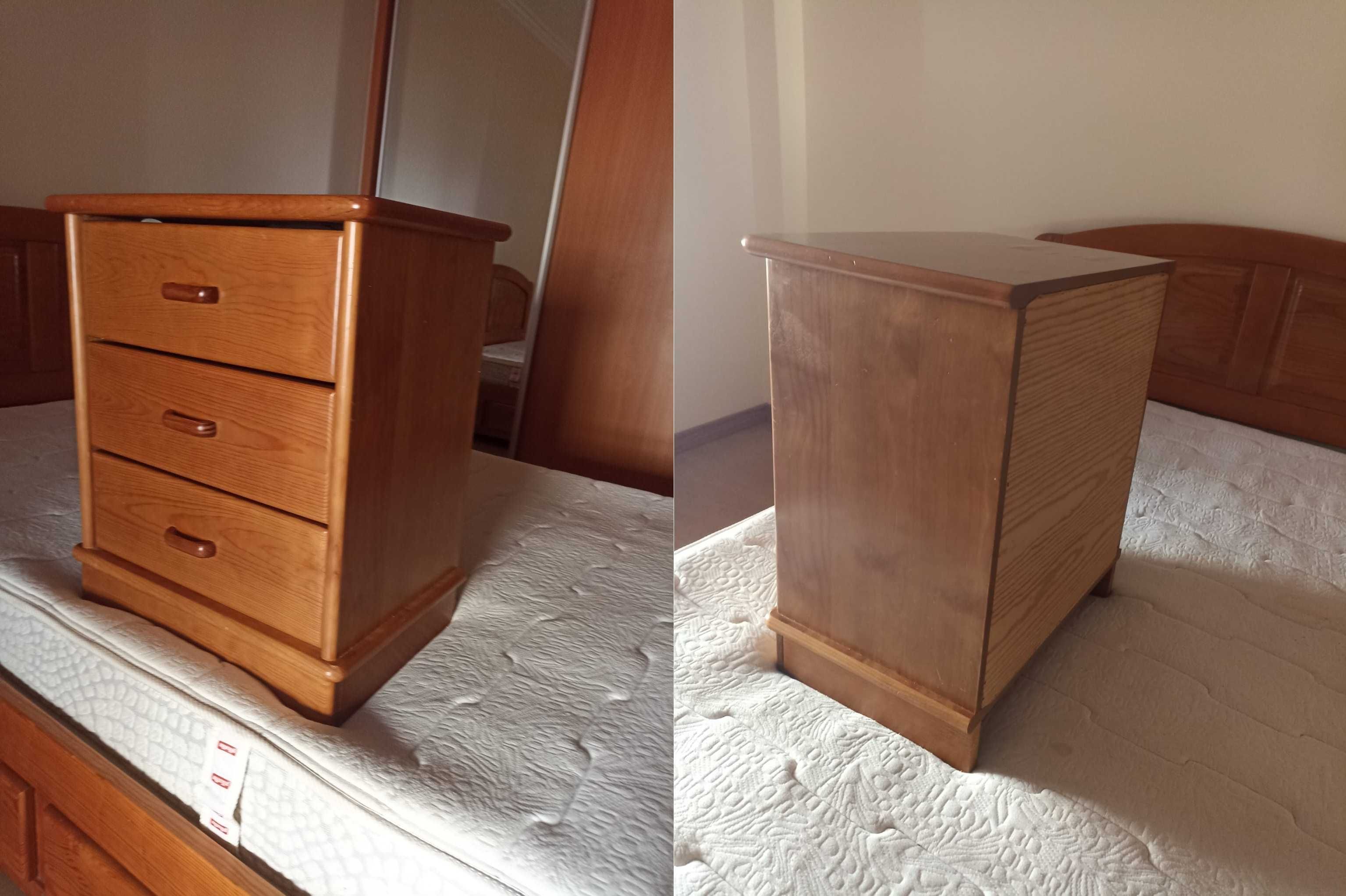 Quarto Casal - Cama + Cômoda c/ Espelho + 2 Mesas de Cabeceira