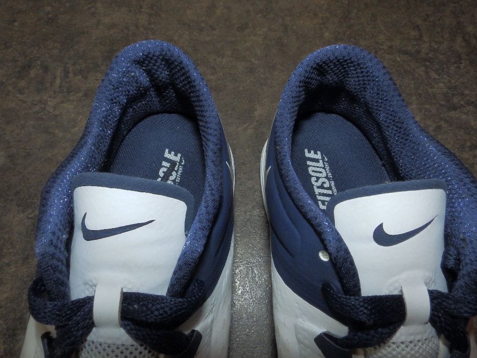 Кроссовки Nike FS Lite Trainer