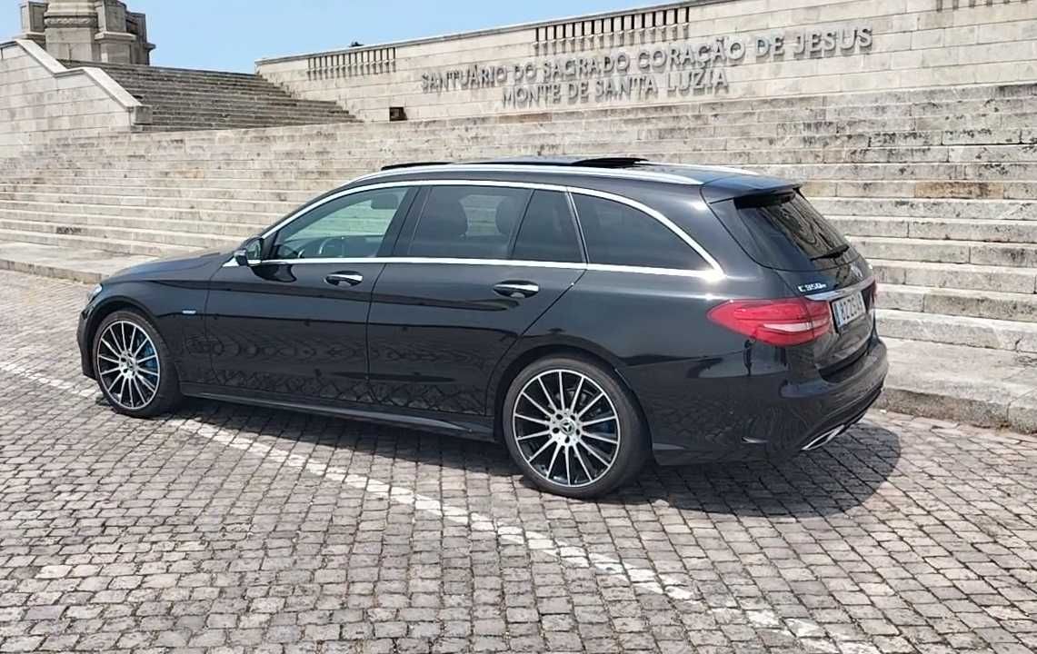 Mercedes C350e AMG