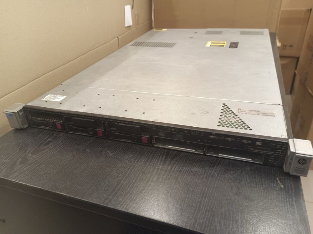 Сервер НР ProLiant DL360p G8 (8 SFF) с 3 корзинами