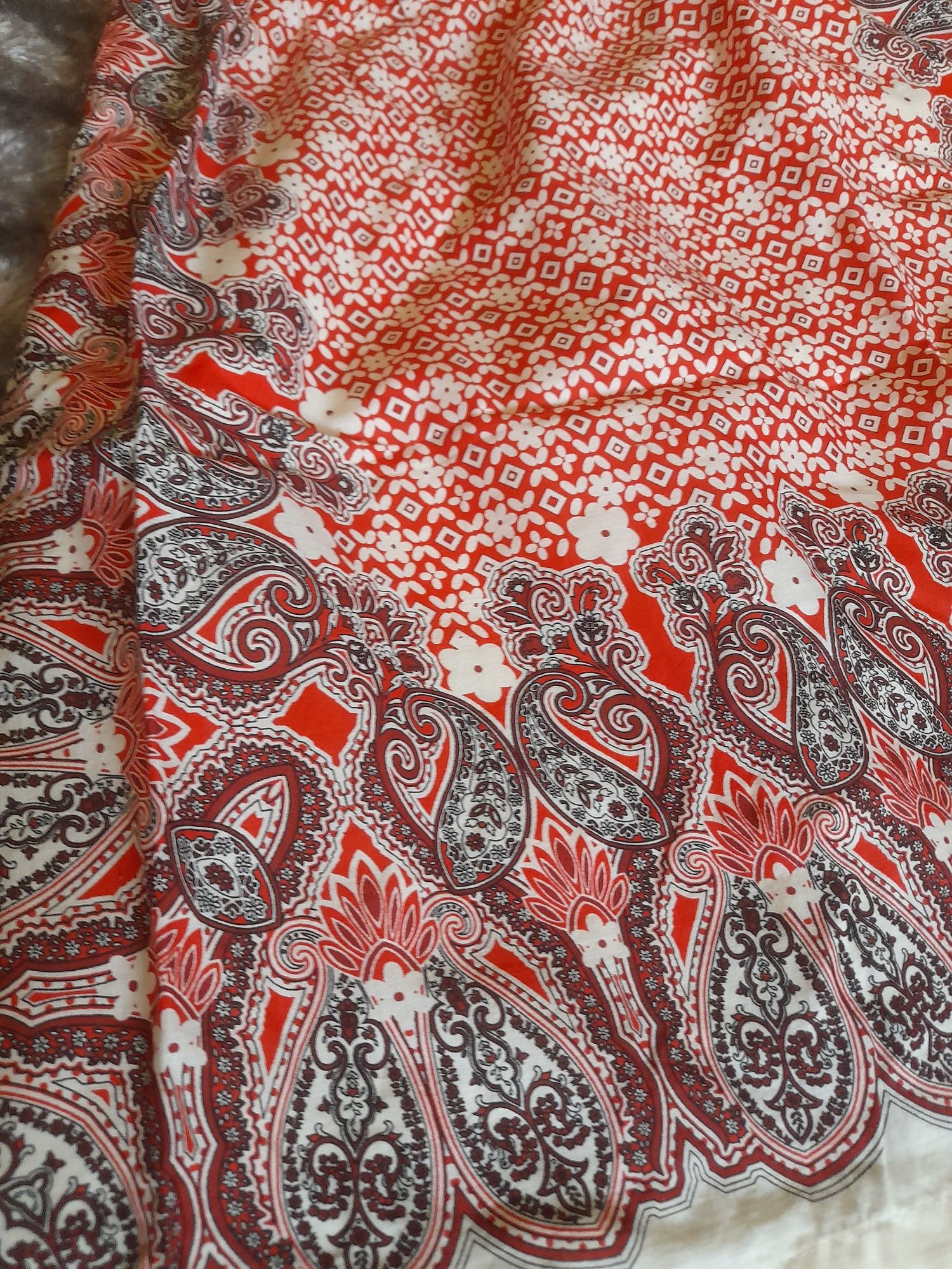 Vestido vermelho Xdye padrão M