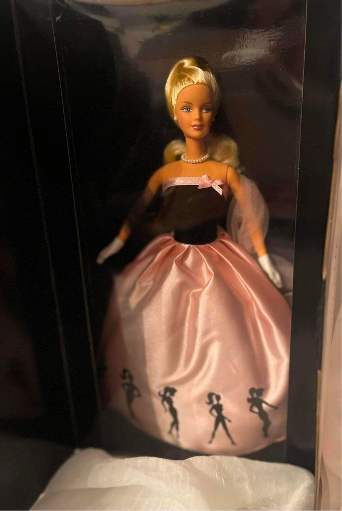 tytuł : Piękna Barbie seria Timeless Silhouette Collectors 2000 Mattel