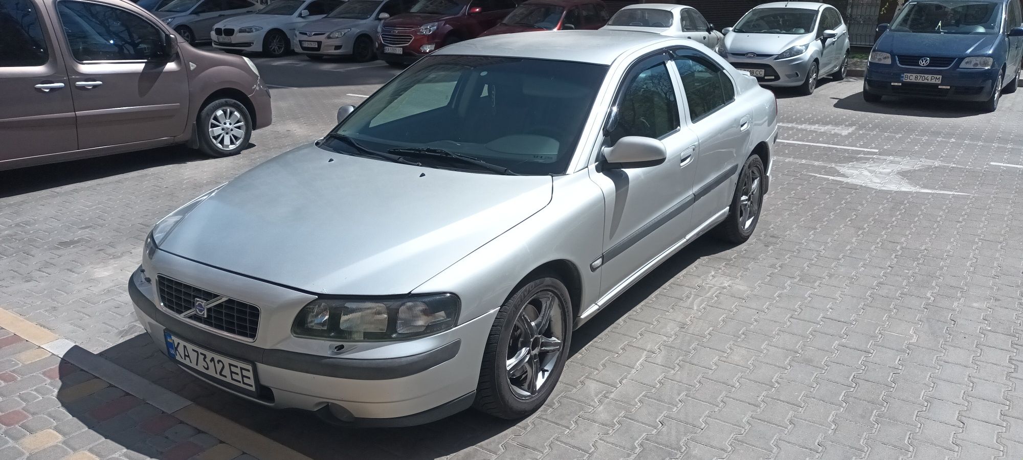 Продам Volvo S60 2.4T