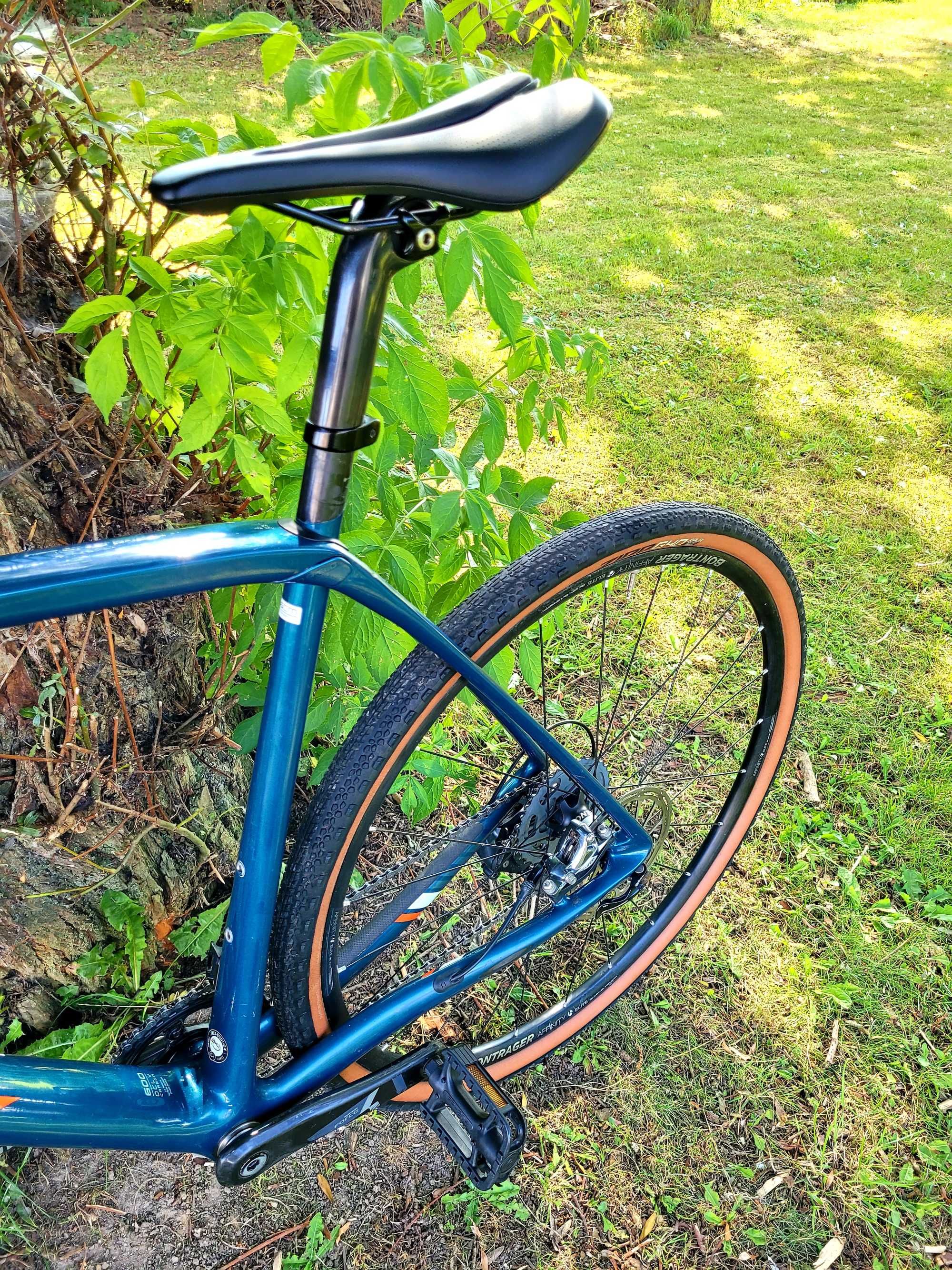 Rower Gravel Trek Boone 7 Disc ( Checkpoint ), b.lekki 8.1kg, karbon!