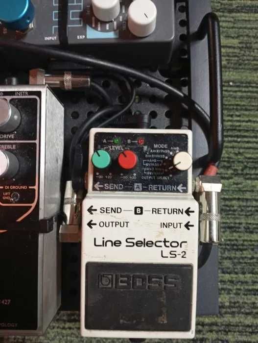 Boss LS-2  Line Selector Pedal
