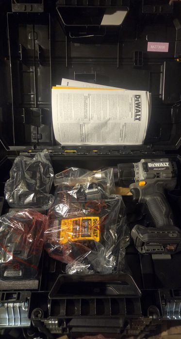 DeWalt maclaren DCD85MP2T