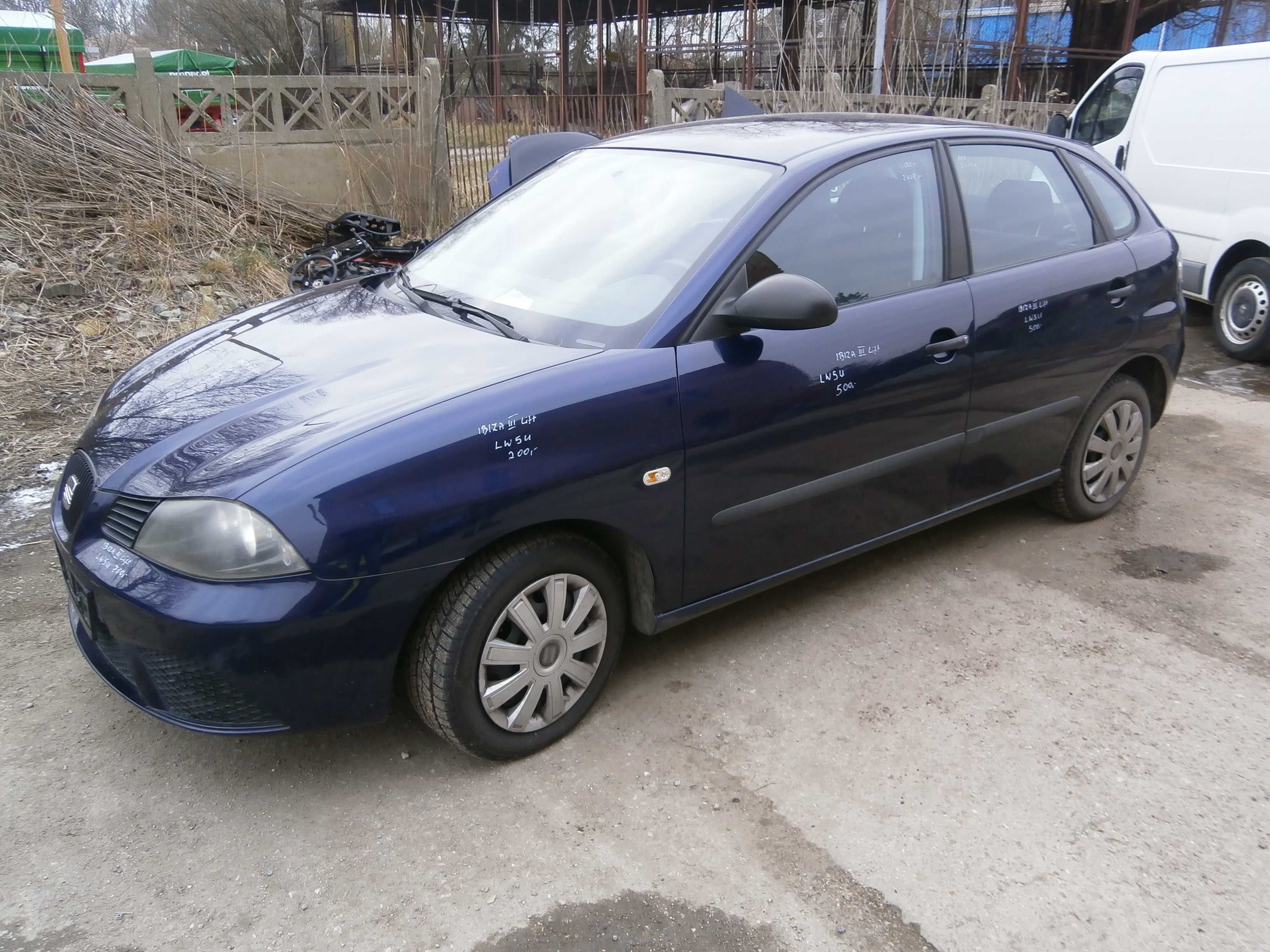 seat ibiza III lift 06-09 wykładzina bagażnika kompletna