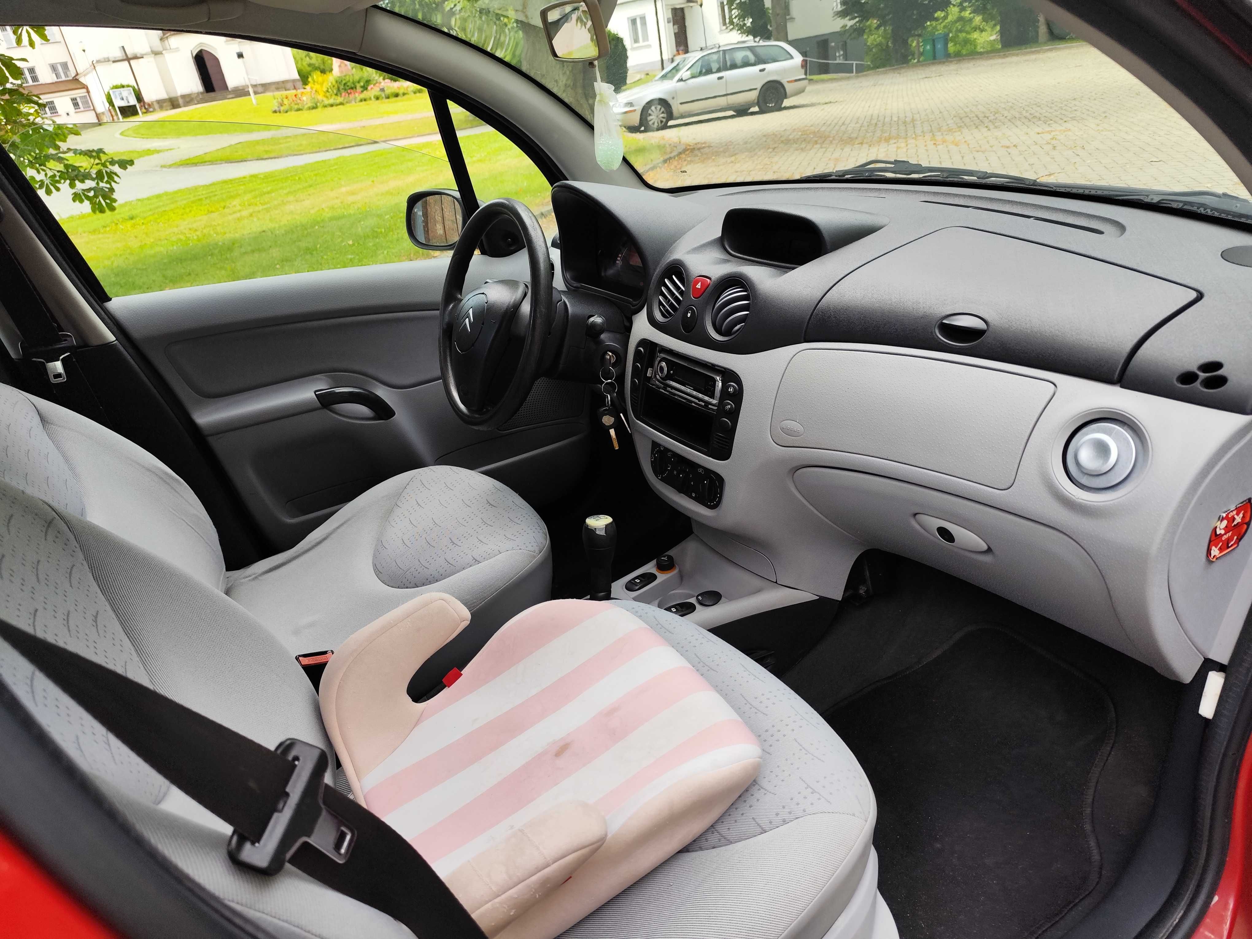 Citroen C3 1.1 Benzyna 2003 Rok Miejskie Oszczędne