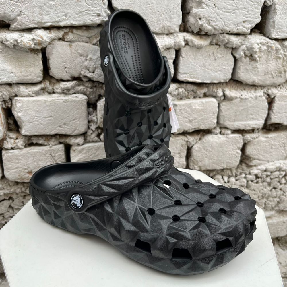 Супер новинка крокси геометрия crocs geometric classic