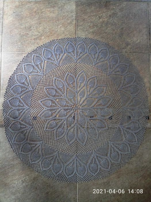 Скатерть круглая ажурная (крючок) стального цвета, d 100 см. хб