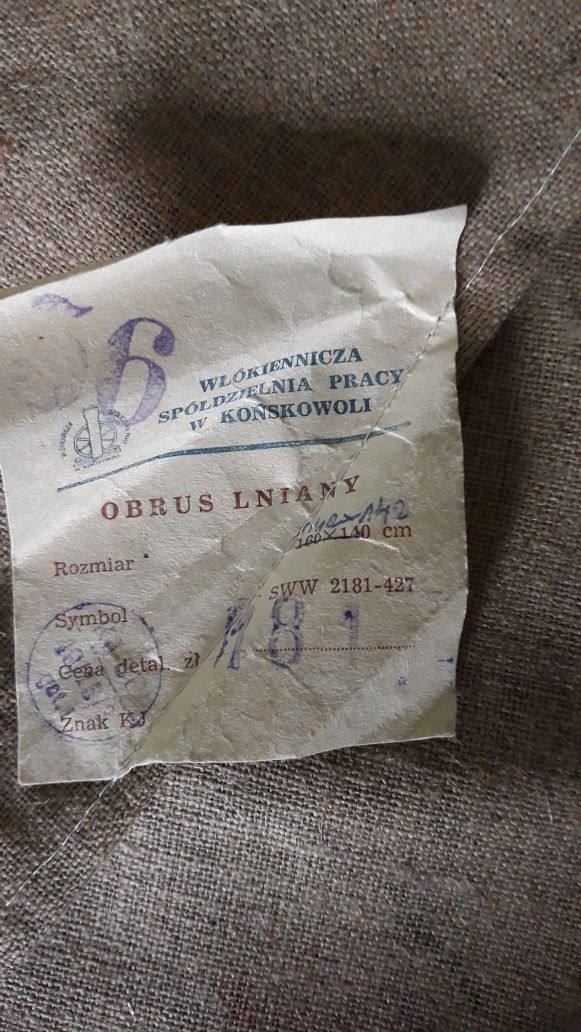 Obrus lniany nowy z prl z metką 142x142