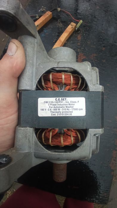 Продам двигун до пральної машини 600 ватт