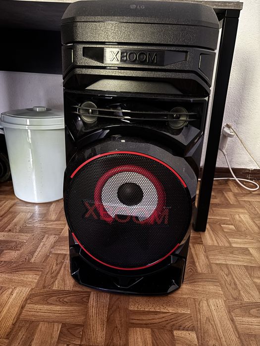 Para venda coluna LG nova tem uma hora de uso