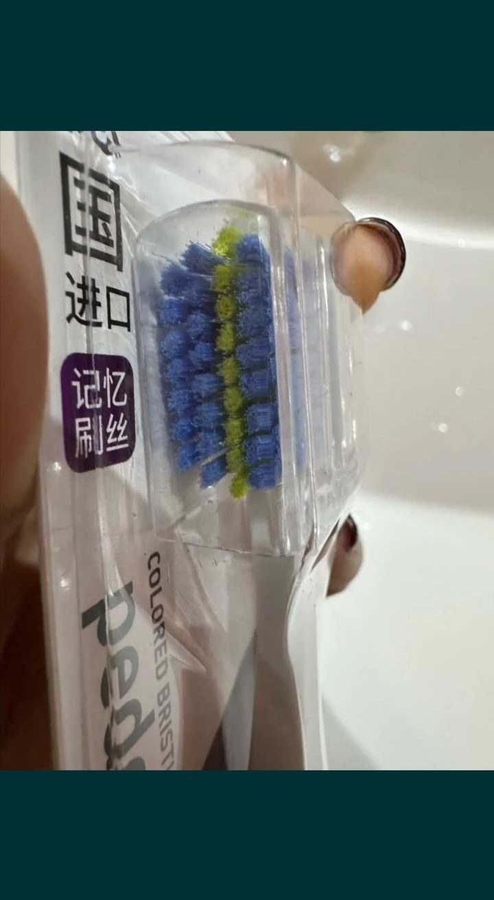 Зубная щётка для брекетов