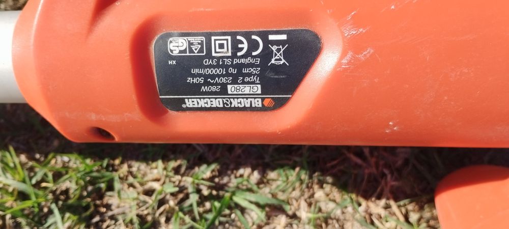 Aparador black & decker gl280