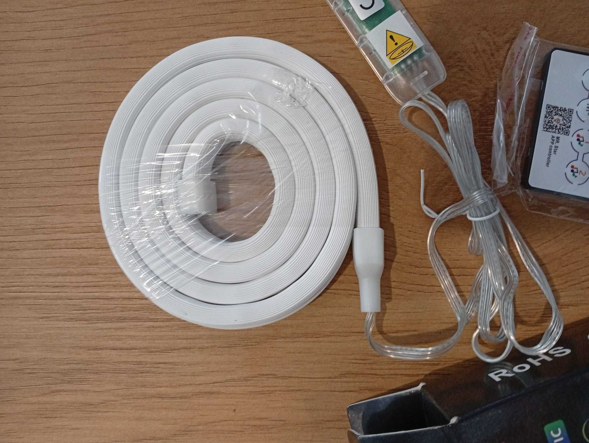 Fita LED RGB 1m – Controle Remoto + App, À Prova de Água