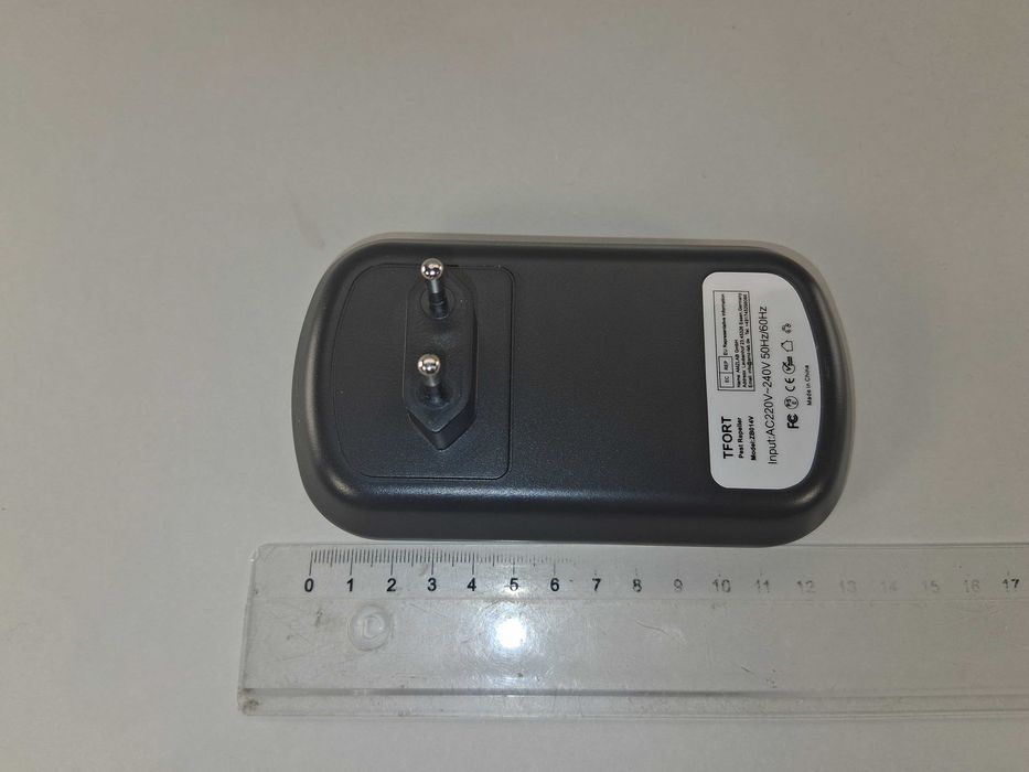 N174 TFORT Pest Repeller Ultradźwiękowy Odstraszacz Gryzoni Szkodników