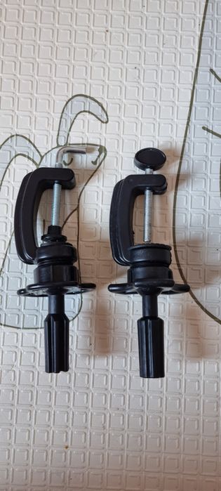 Штатив для тримання голови манікену