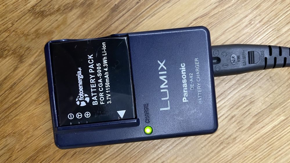 Lumix LX-3 od pierwszego właściciela z nową baterią