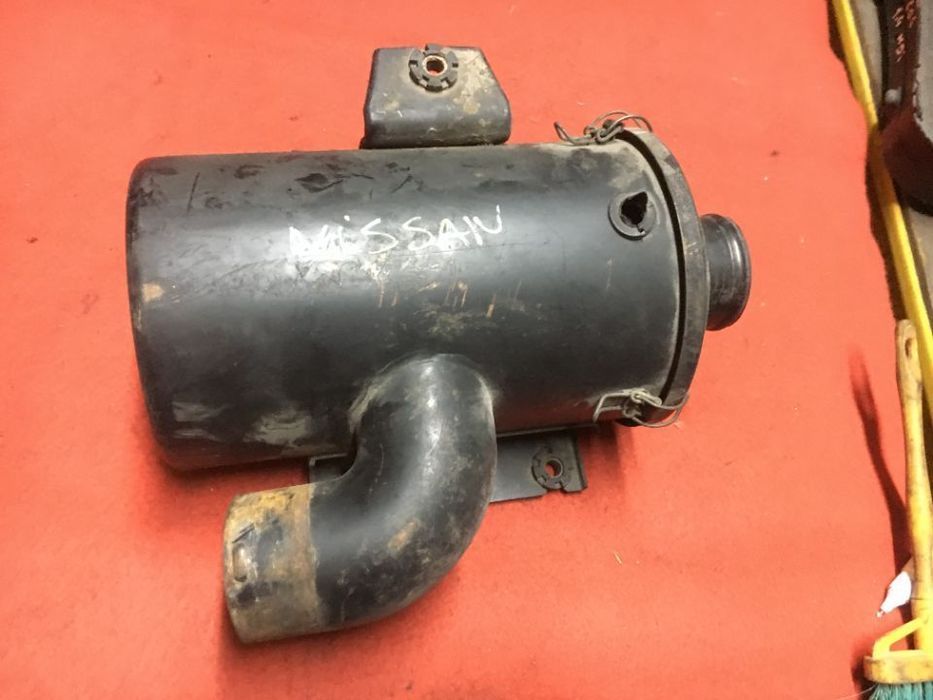 Caixa de filtro de ar jipe nissan patrol 2.8 td