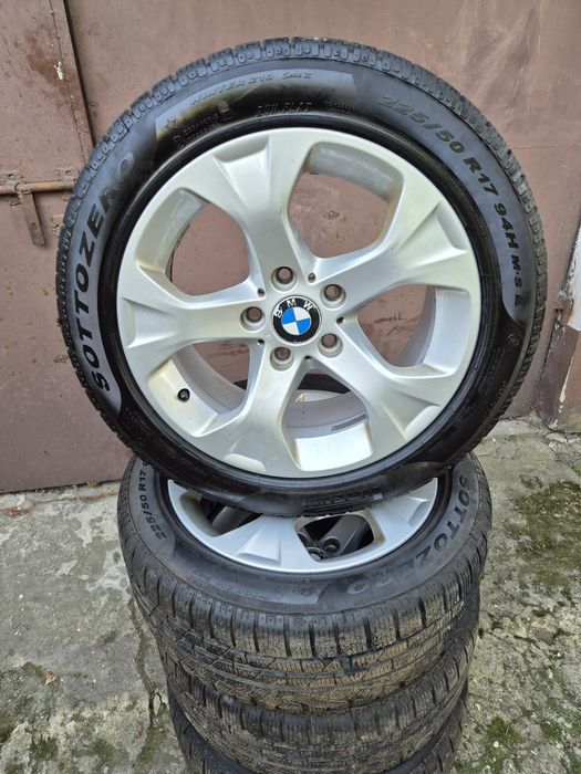 Koła zimowe BMW X1 5x120 Pirelli 225/50 R17 Jak Nowe