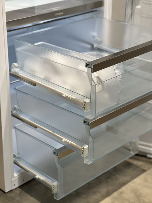 Вбудований холодильник K 7773 D. WI-FI/ Полиці що освітлюються/ TOP 24