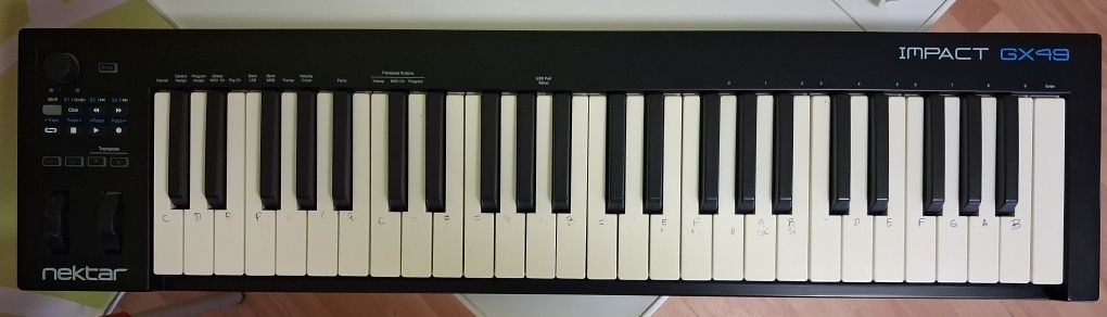 Teclado Controlador MIDI - Nektar Impact GX49 – Excelente Estado