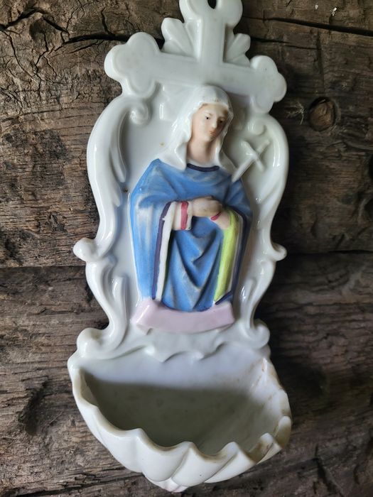 Kropielnica Maryja Matka Boża Serce mieczem przebite