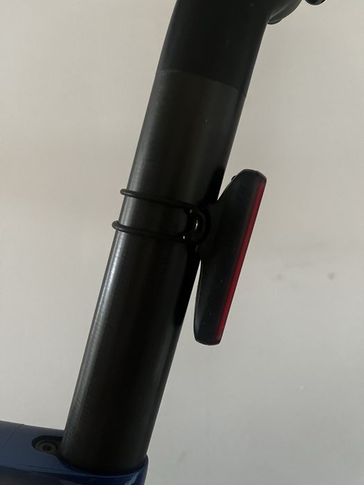 Lampka tylna tyl KNOG Blinder V Bolt LED USB