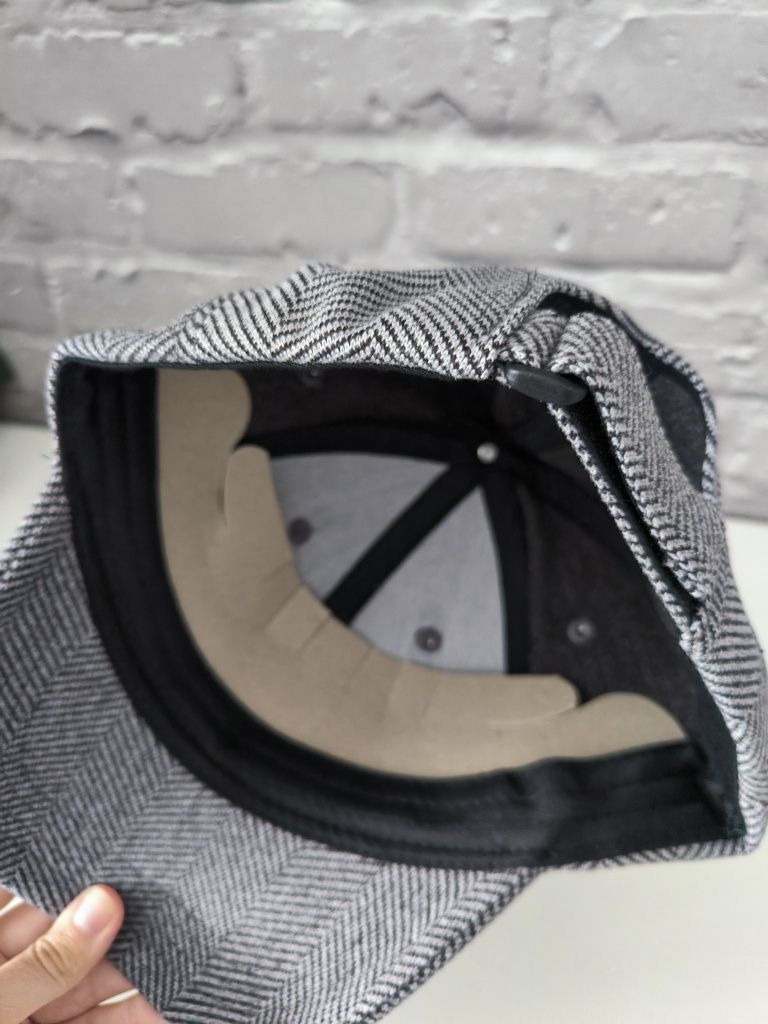Czapka jeździecka Kentucky wool szara