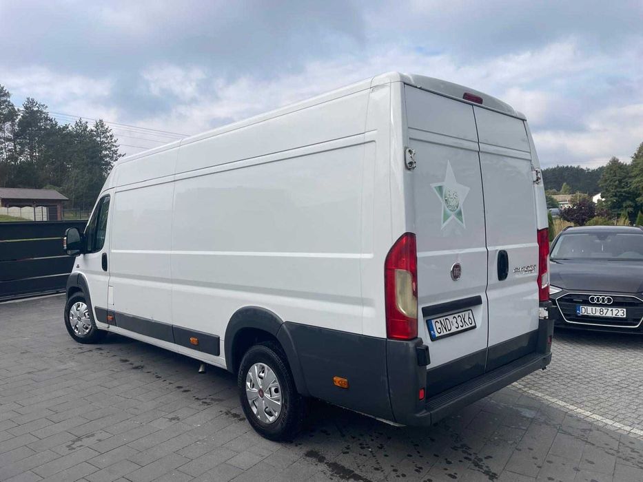 Wynajem busa  Fiat Ducato Blaszak