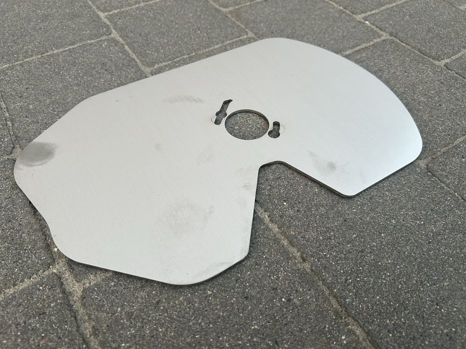 Blacha oslona walca wciagajacego wstępnego gardziel CLAAS JAGUAR