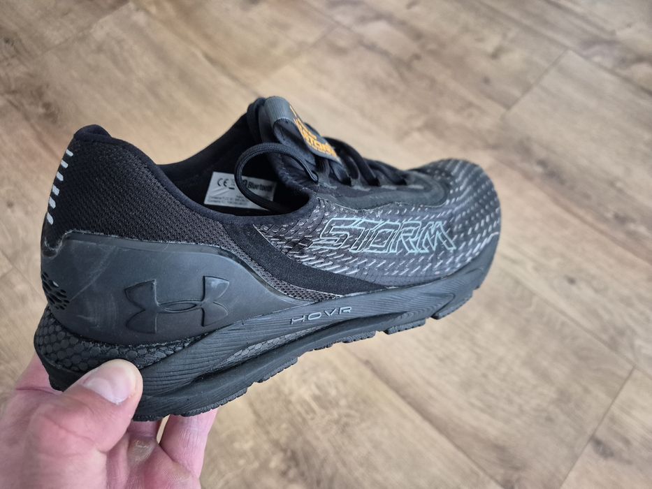 Buty Under Armour 45