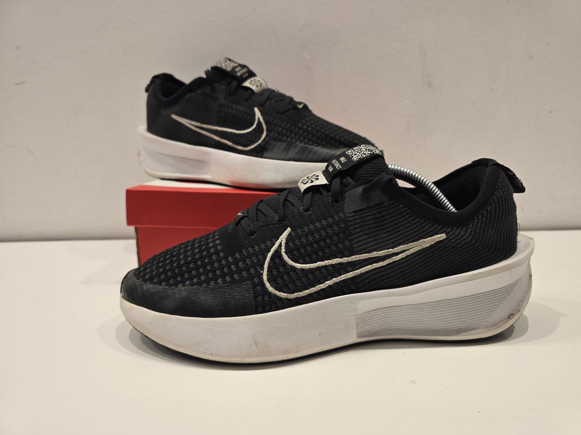 Oryginalne Nike najnowszy model Interact Run 2024 gwarancja