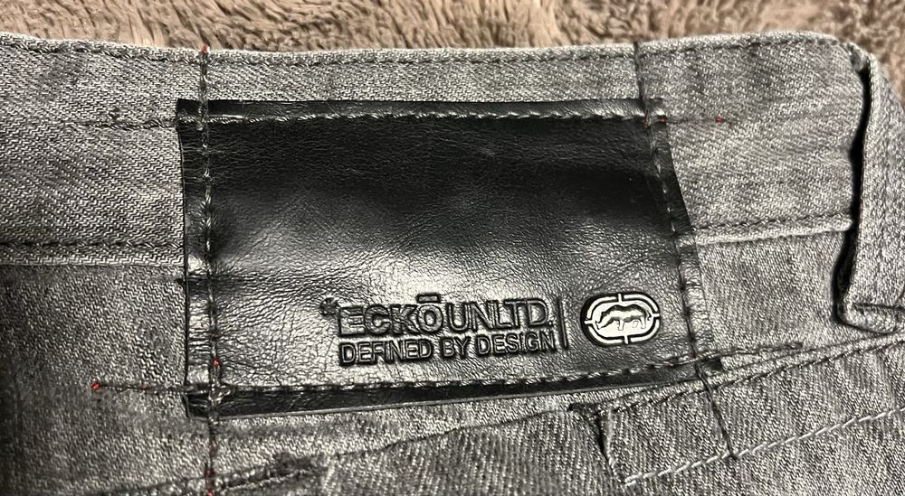 Ecko Unltd. Spodenki