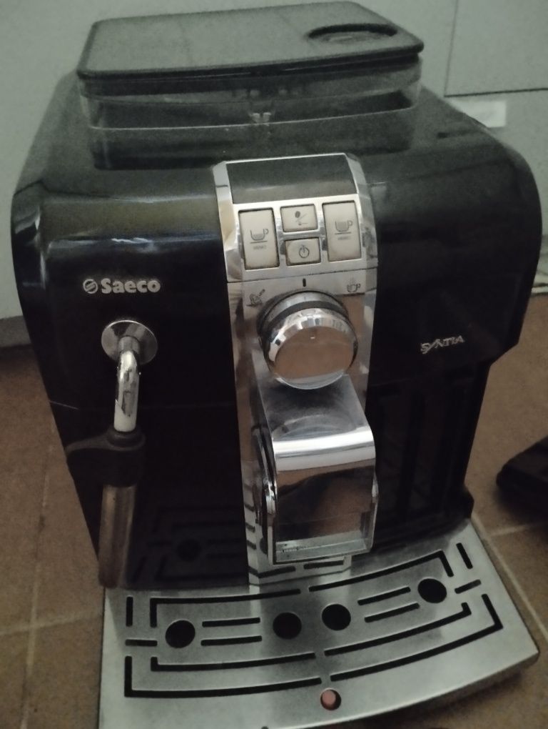 Ekspres do kawy  SAECO Syntia