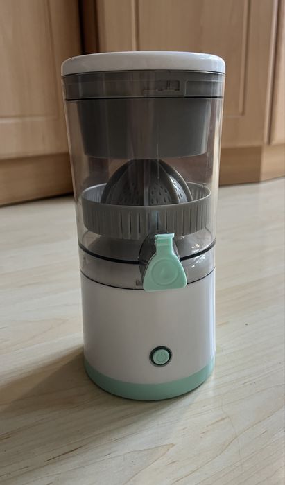 Портативная USB соковыжималка