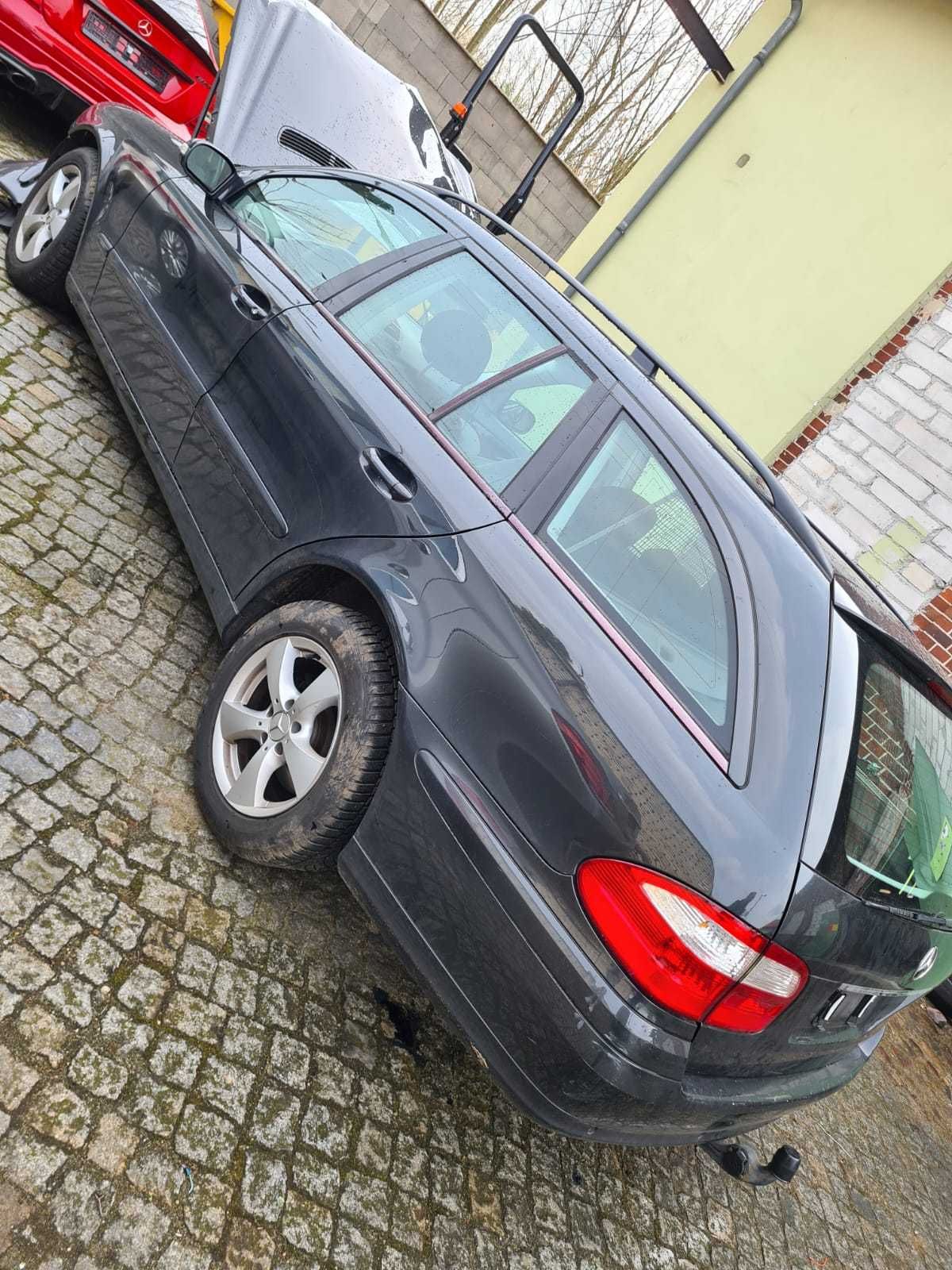 Mercedes E klasa W211 2.6Benz.177KM.Wszystkie części.Kod lakieru C 753