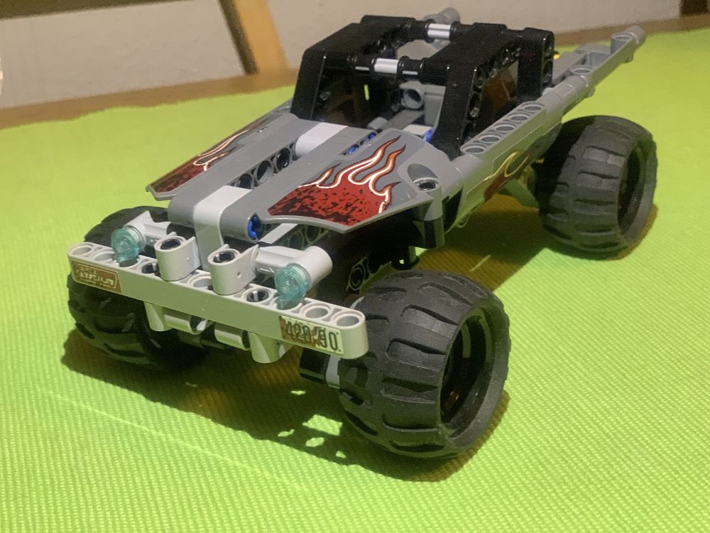 Lego Technic машина дитяча