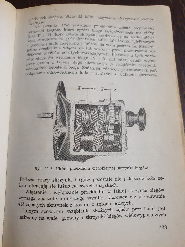 Budowa pojazdów samochodowych Witold Zawadzki Warszawa 1973 książka