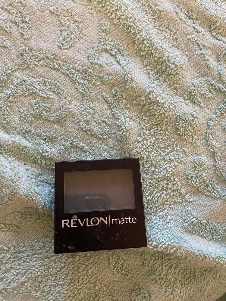 Cienie Revlon nowe